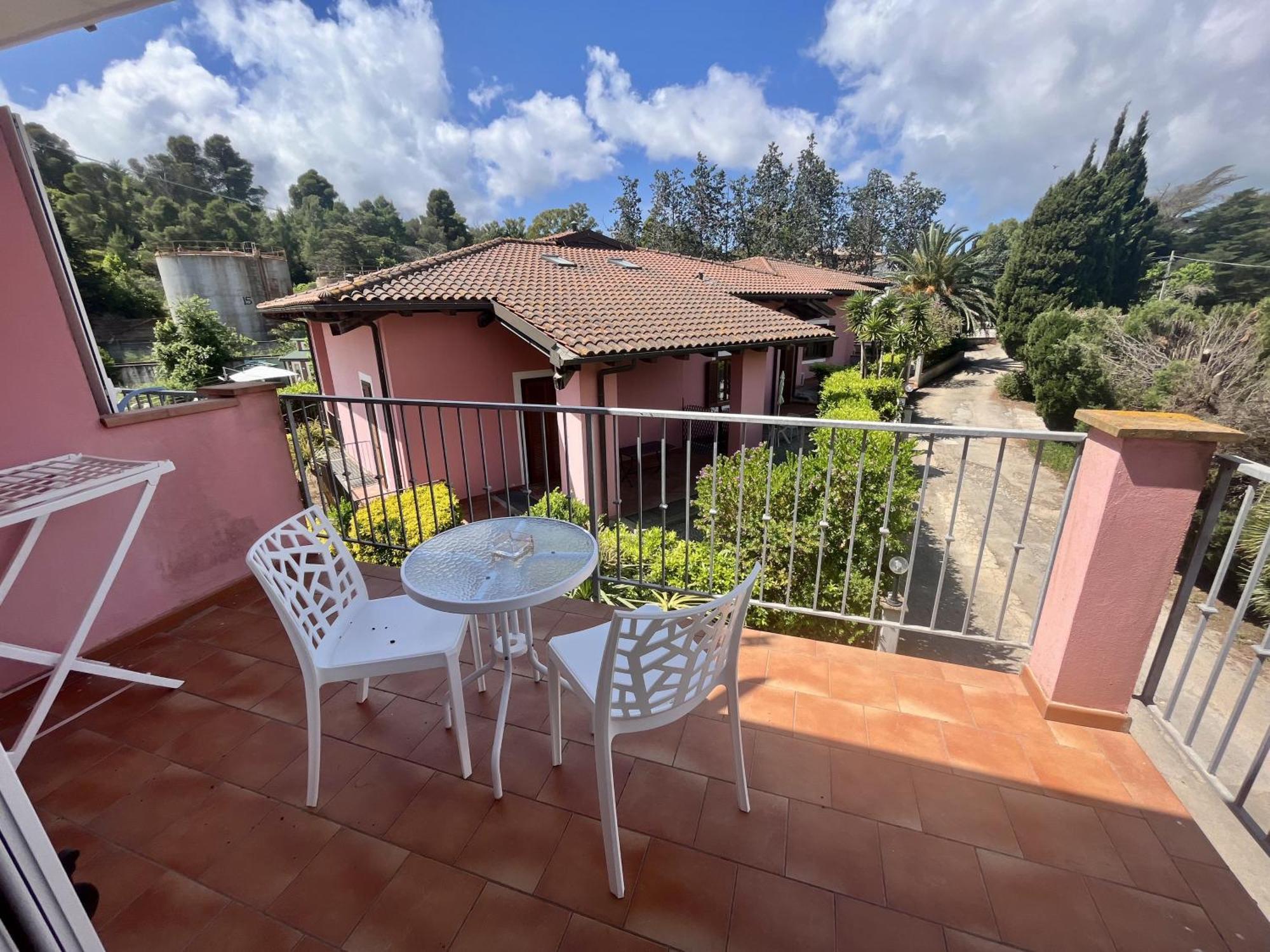 Hotel Villa Rosa Porto Azzurro Eksteriør bilde